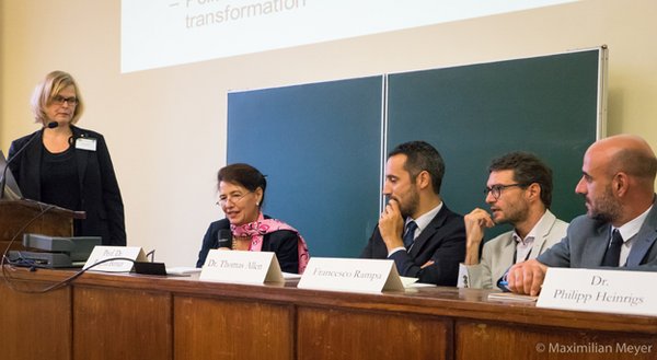 The panellists (left to right): Regina Birner, University of Hohenheim; Thomas Allen, SWAC; Francesco Rampa, ECDPM and Philipp Heinrigs, SWAC.